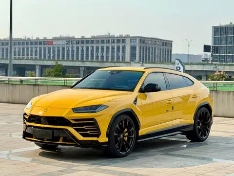 Lamborghini Urus 2021