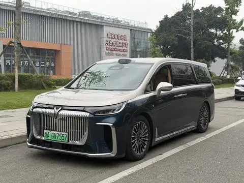 Voyah 梦想家 PHEV 2026