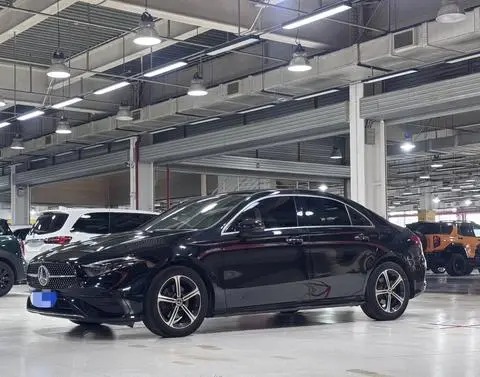 Mercedes-Benz A-Class 2023 — фото 1
