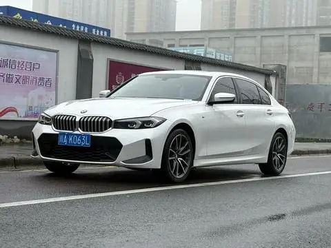 BMW 3 Series 2023 — фото 1