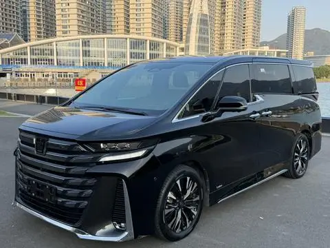Toyota Alphard 2023