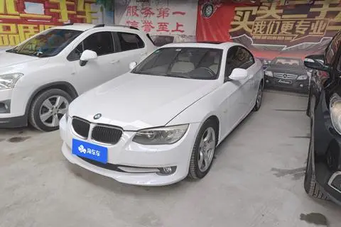 BMW 3 Series 2011