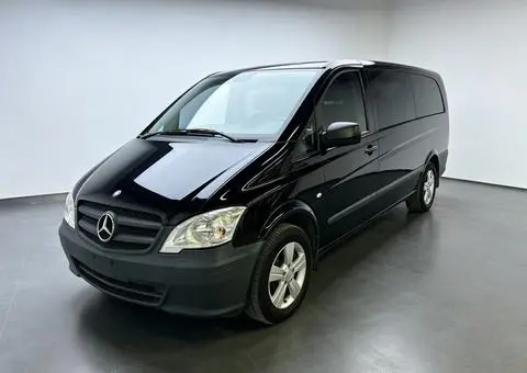Mercedes-Benz 威霆 2013