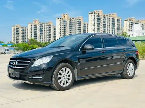 Mercedes-Benz R-Class 2017 — фото 1
