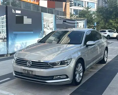 Volkswagen Magotan 2018 — фото 1