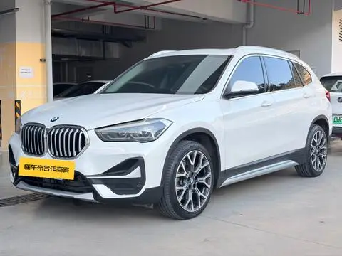 BMW X1 2020 — фото 1