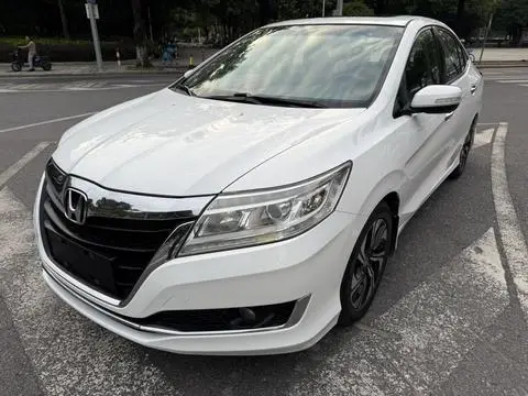 Honda Crider 2016
