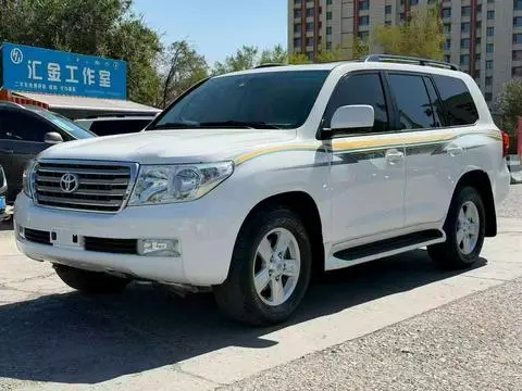 Toyota 兰德酷路泽 2009 — фото 1