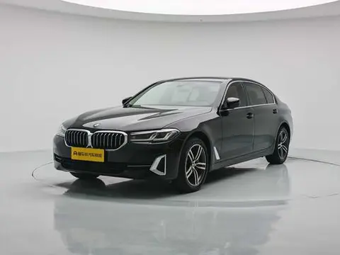 BMW 5 Series 2023 — фото 1