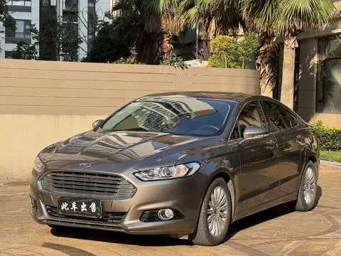 Ford 蒙迪欧 2013 — фото 1