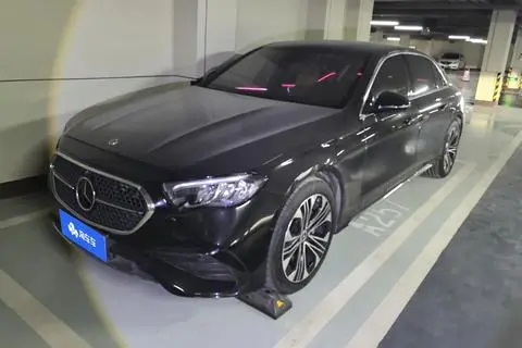 Mercedes-Benz E-Class 2024