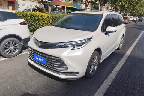Toyota 赛那 2024