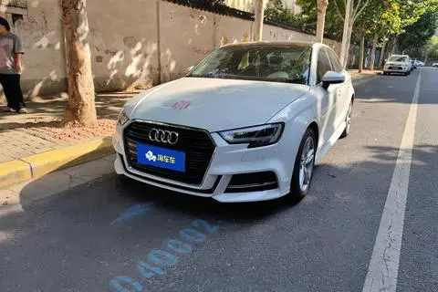Audi A3 2019 — фото 1