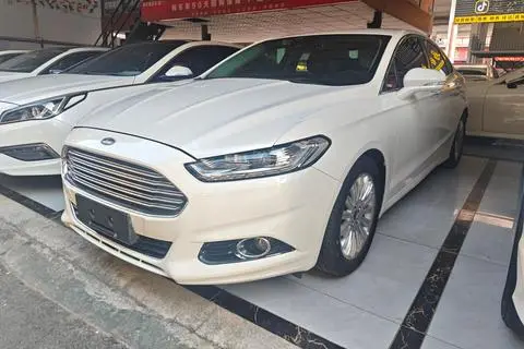 Ford 蒙迪欧 2013