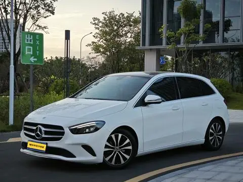 Mercedes-Benz B-Class 2021