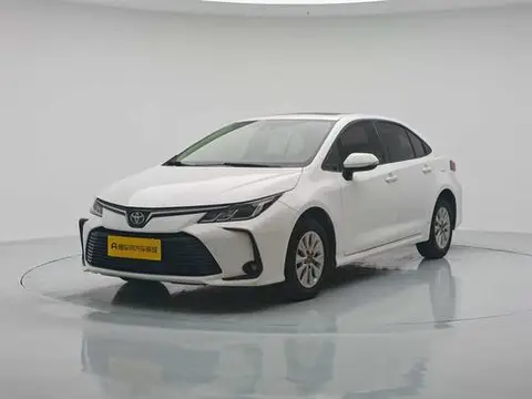 Toyota Corolla 2019 — фото 1