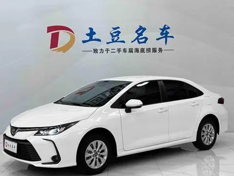 Toyota Corolla 2023 — фото 1