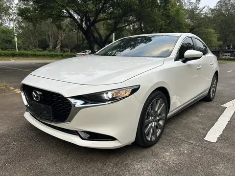 Mazda 3 昂克赛拉 2023