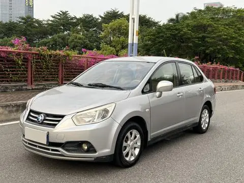 Venucia D50 2016