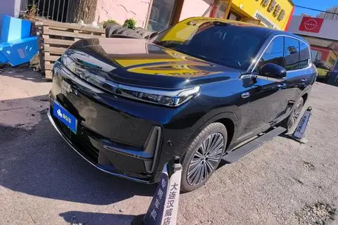 Geely M9 2025