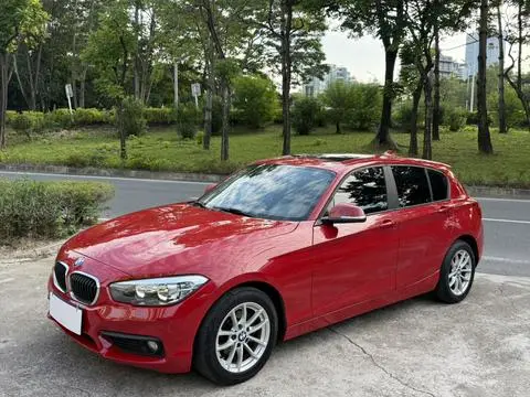 BMW 1 Series 2016 — фото 1