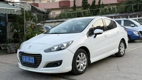 Peugeot 308 2014