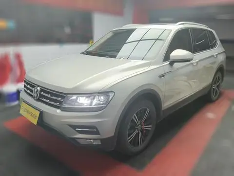 Volkswagen Tiguan L 2019