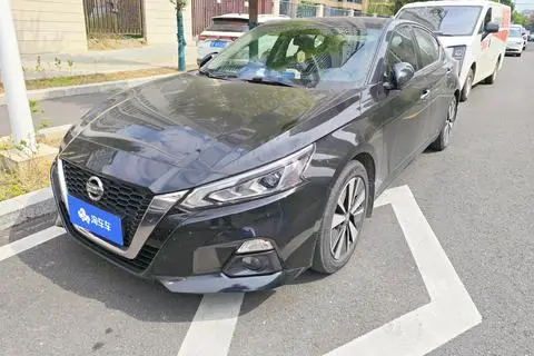 Nissan Teana 2021