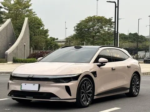 ZEEKR ZEEKR 007GT 2025