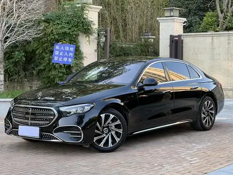 Mercedes-Benz E-Class 2025