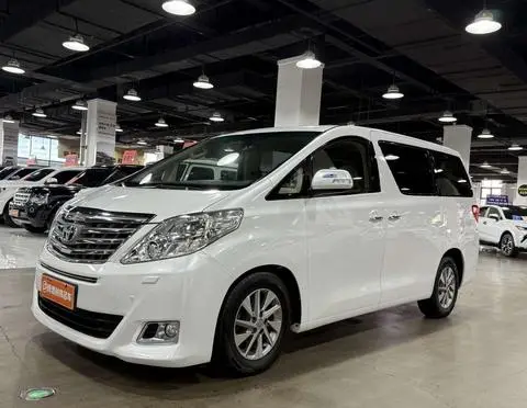 Toyota 埃尔法 2012