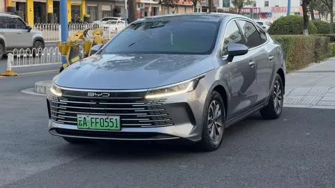 BYD 驱逐舰05 2023