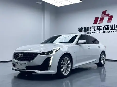Cadillac CT5 2021 — фото 1