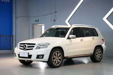 Mercedes-Benz GLK-Class 2011
