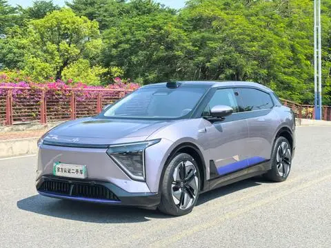 HiPhi HiPhi Y 2023