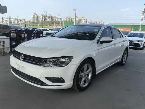 Volkswagen Lamando 2015