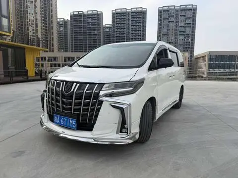 Toyota 埃尔法 2011