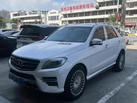 Mercedes-Benz M-Class 2015