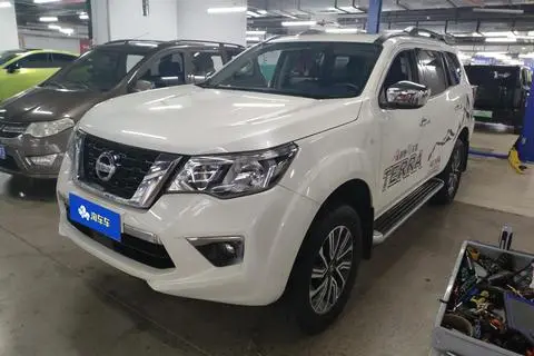 Nissan Terra 2020
