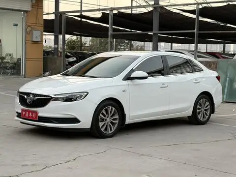 Buick Excelle GT 2018 — фото 1
