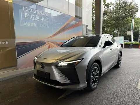 Lexus RZ 2023