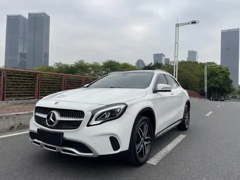 Mercedes-Benz GLA 2017