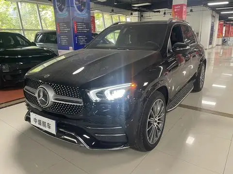 Mercedes-Benz GLE 2019 — фото 1