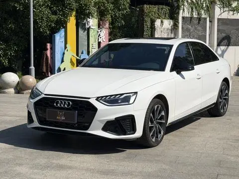 Audi A4L 2023 — фото 1