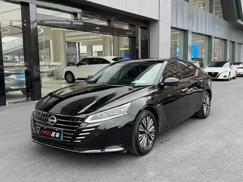 Nissan Teana 2022