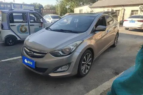 Hyundai Elantra Langdong 2015 — фото 1