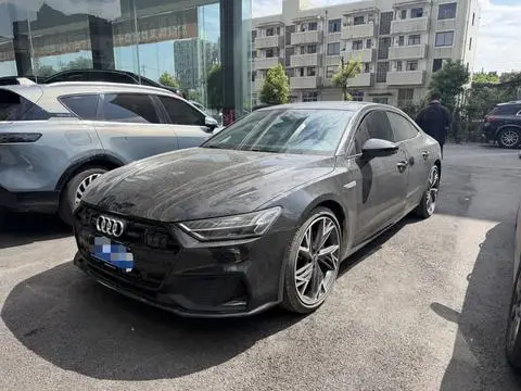 Audi A7L 2022