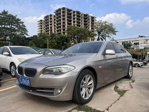 BMW 5 Series 2013 — фото 1
