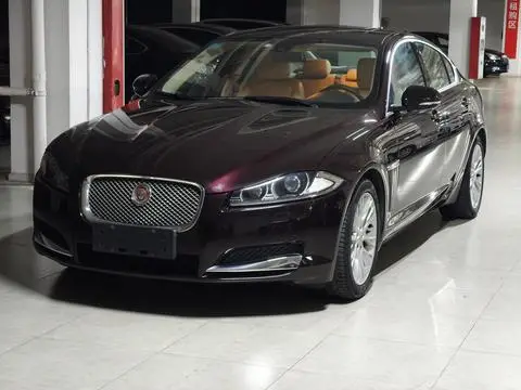 Jaguar XF 2014