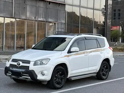 Toyota RAV4 2013